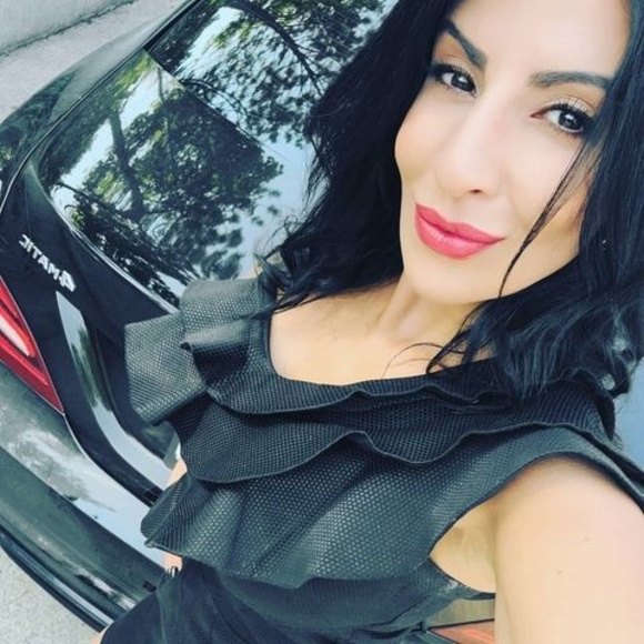 Meet your Posher, Valerie - Picture 1 of 1